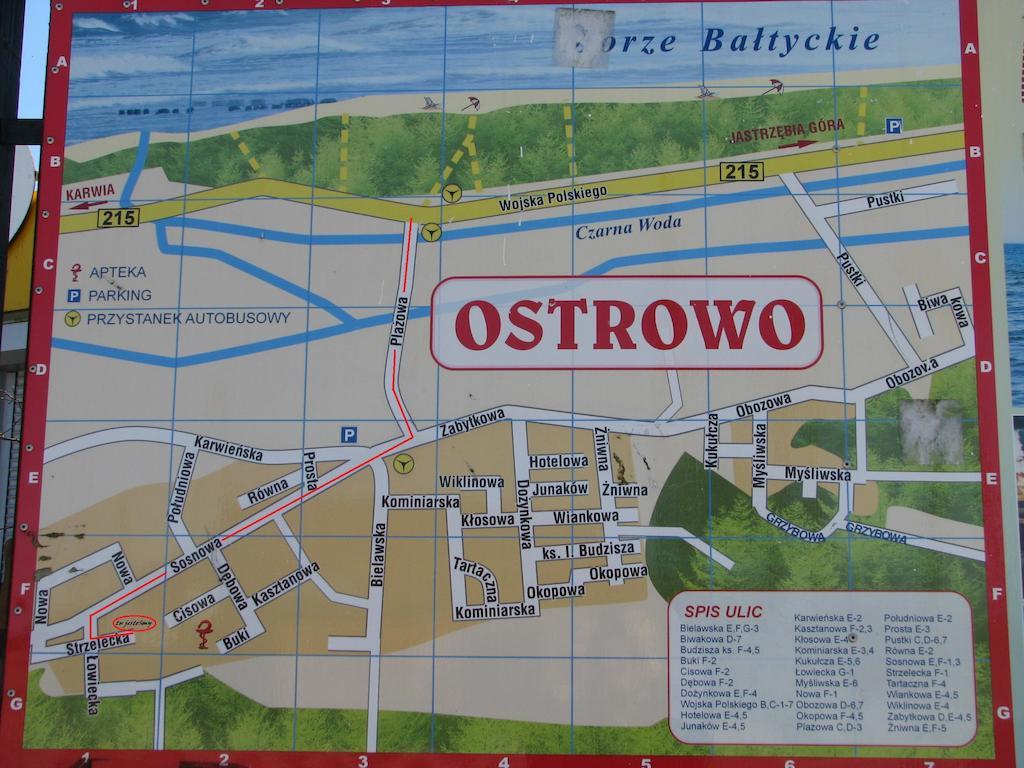 Krzywy Domek W Ostrowie Morza Brzeg Ostrowo  Kültér fotó